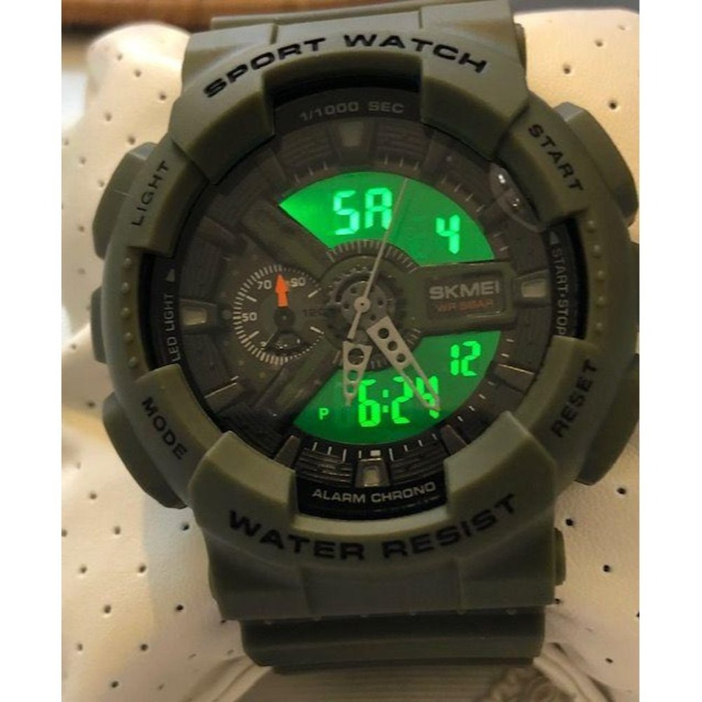 THREE Style Military Watch by Skmei - Picture 11 of 13